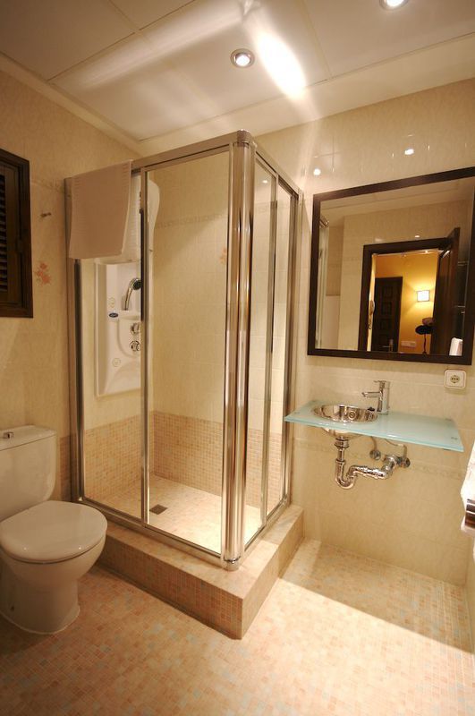 סנטה אאולריה דס ריו Apartamentos Parot Quality מראה חיצוני תמונה