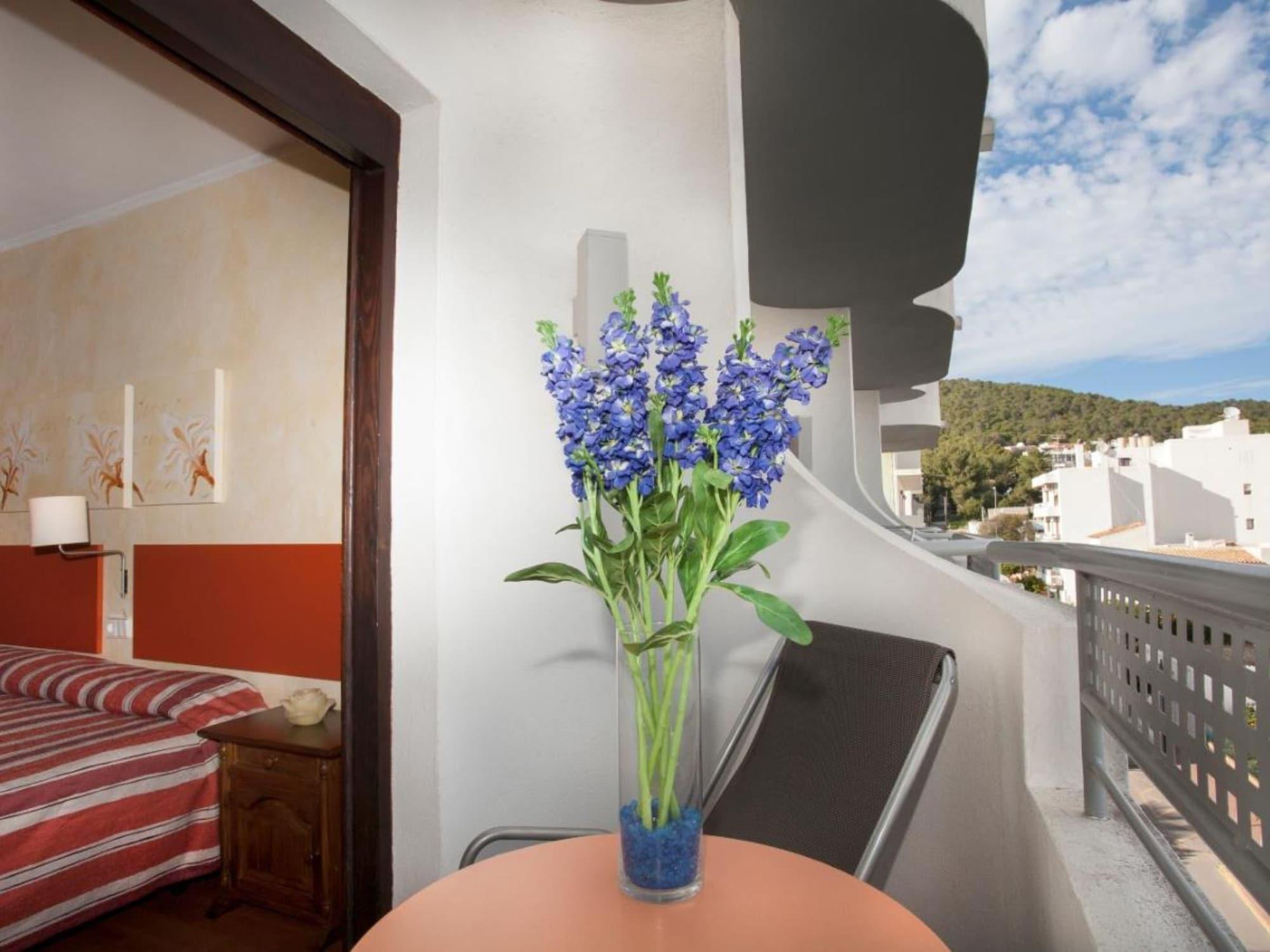 סנטה אאולריה דס ריו Apartamentos Parot Quality מראה חיצוני תמונה