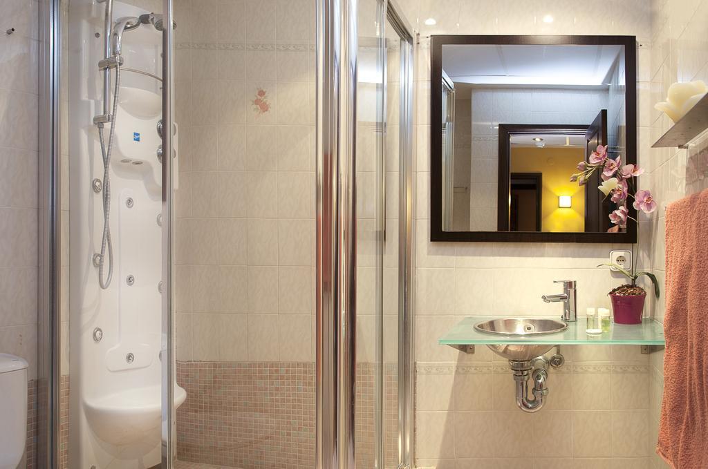 סנטה אאולריה דס ריו Apartamentos Parot Quality חדר תמונה